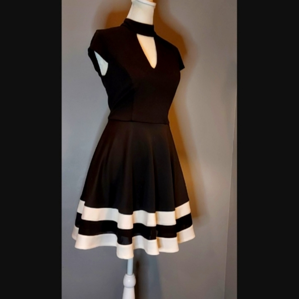 Jodi Kristopher Black & White Party Dress Size 1